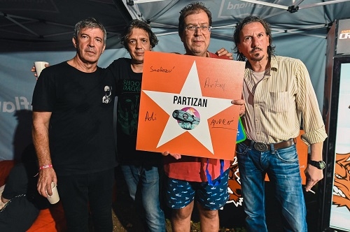 Partizan lansează un single nou, intitulat „Oameni în Zbor”