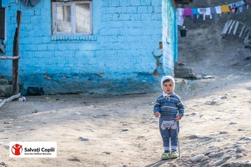 RAPORT EUROPEAN: Copiii români, cei mai expuși riscului de sărăcie sau excluziune socială din UE