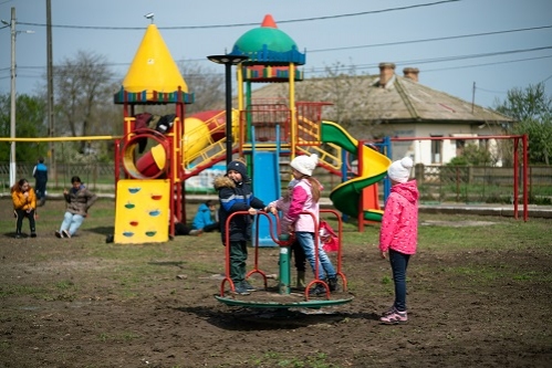 Proiectul „Chilia Verde” la final: Parcul Libertății din Chilia Veche a fost reabilitat cu sprijinul comunității locale