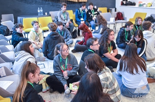 Fundația Leaders și Lidl România provoacă elevii de liceu cu mentalitate de explorator într-o nouă ediție a programului Leaders Explore pentru Elevi