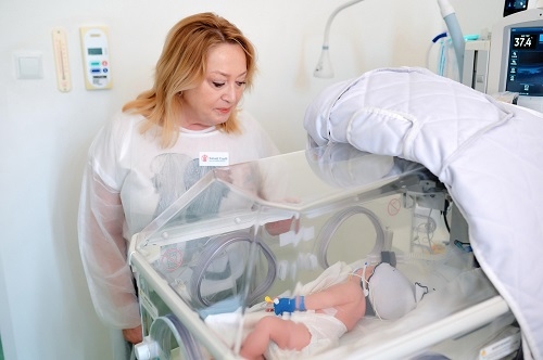 Salvați Copiii România dotează Spitalul Județean de Urgență ”Dr. Constantin Opriș” din Baia Mare cu aparatură medicală vitală