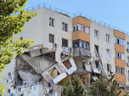 Salvați Copiii România anunță un mecanism de sprijin pentru familiile din Rahova, care au rămas fără case și bunuri