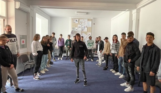 Asociația The Social Incubator lansează  proiectul „Primul meu job”, în parteneriat cu London Stock Exchange Group (LSEG)