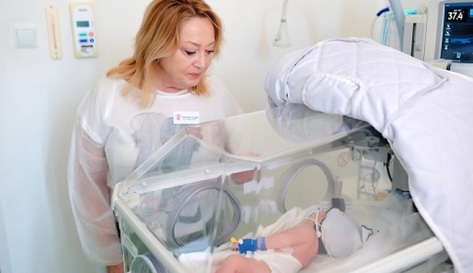 Salvați Copiii România dotează Spitalul Județean de Urgență ”Dr. Constantin Opriș” din Baia Mare cu aparatură medicală vitală