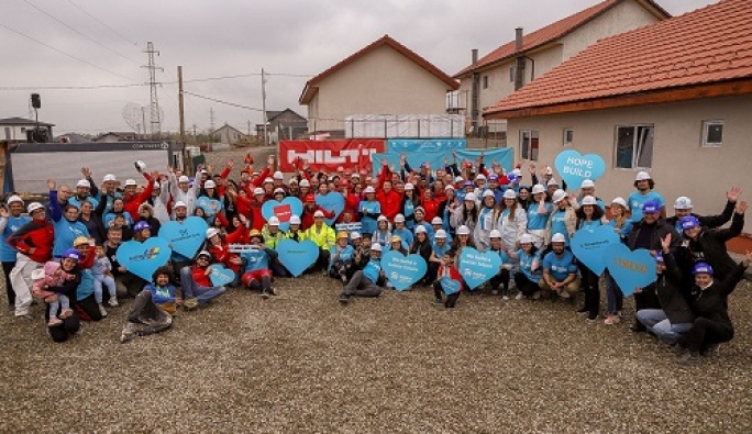 Cinci zile, patru case, sute de inimi: Hope Build Berceni 2025, o lecție de solidaritate