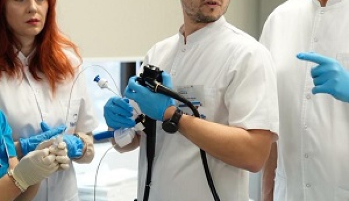 MedLife continuă programele de educație medicală cu un masterclass despre abordarea multidisciplinară a obezității