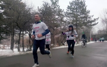 Delta Studio si Vladimir Draghia sprijina Padurea Copiilor cu 1000 puieti la Semimaratonul Gerar