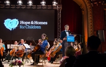 800 de oameni au participat la Hope Concert, un spectacol impresionant dedicat celor mai vulnerabili copii ai Romaniei