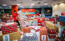 1.000 de copii defavorizați din întreaga țară vor primi cadourile pe care i le-au cerut lui Moș Crăciun