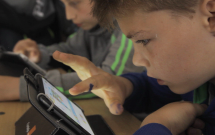 Digitaliada caută 10 școli din mediul rural