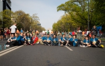 230 de alergători în echipa Runners for Humanity la Bucharest International 10K