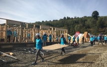 Habitat for Humanity România începe construcția a 10 case în 5 zile la Vaideeni