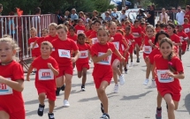 500 de copii uniți pentru educație prin sport în Castelu, județul Constanța