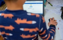 UNICEF: Copiii sunt expuși unui risc crescut în mediul online în timpul pandemiei de COVID-19