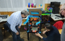 Start pentru cursurile de modelare și imprimare 3D în centrul Solidarity FabLab din Târgu Ocna