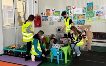 Proiectul Kaia pentru copii refugiaţi din Ucraina: 1.200 de copii, 75 de voluntari, donaţii din Europa