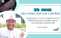 În 29 iunie 2022, de Ziua Internațională a Dunării, Avram Iancu înoată 12 ore în beneficiul copiilor speciali ai Asociației CONIL