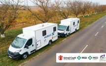 Salvați Copiii România, alături de MSD, pune la dispoziție 2 mașini medicale echipate complet și 2 ecografe mobile pentru asistarea refugiaților ucraineni din RM