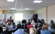 Peste 40 de reprezentanți din sectorul social și educațional s-au reunit în cadrul workshop-ului „Acces la servicii socio-educaționale pentru grupuri vulnerabile”