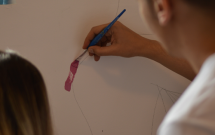 Asociația pastel alături de Wave Studio dotează Centrul Școlar de Educație Incluzivă  Roșiorii de Vede cu materiale educaționale pentru copiii cu nevoi speciale