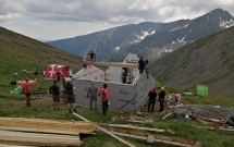 Un nou refugiu va contribui la drumeții mai sigure pe creasta Munților Făgăraș
