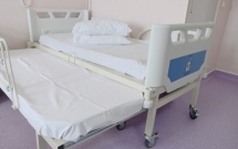 10.000 de copii și 5.000 de părinți vor beneficia anual de condiții mai bune de spitalizare în urma unei donații de 220 de paturi a Fundației pentru Copii Ronald McDonald.