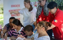 O masă caldă în centrele E.G.A.L. pentru copiii din zone defavorizate
