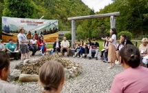 APAN lansează „EduSMart”: un program inovator pentru 100 de persoane cu scleroză multiplă, construit pe educație holistică și puterea comunității