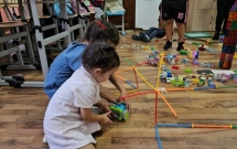 Educația care aprinde scântei în comunități: peste 1.650 de copii au descoperit știința altfel prin Școlile de Vară STEAM