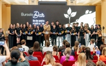 David Popovici și membri ai Lotului Național de Canotaj premiază 35 de tineri excepționali la Gala Burselor DAR