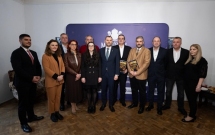 Parteneriatul public MADRIGAL PENTRU SPITALE  7 spitale din București vor beneficia de programe culturale și servicii educaționale oferite de Corul Madrigal