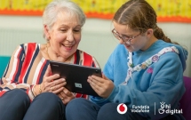 Lipsa de încredere digitală limitează seniorii din Europa.Doar 1 din 3 adulți în vârstă se simte încrezător atunci când utilizează instrumente digitale noi