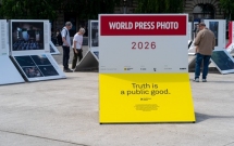 Familii separate, femei care înving în instanță, păduri care ard: World Press Photo 2026 ajunge la București
