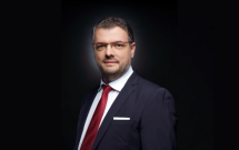 Robert Uzună