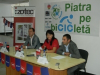 Piatra pe bicicleta